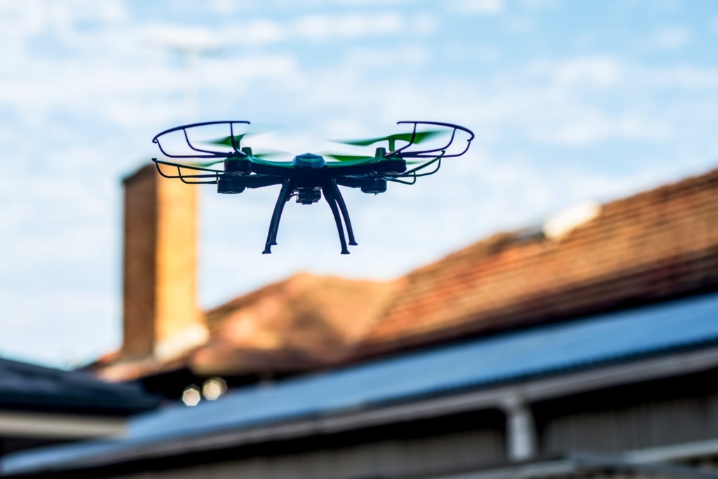 How to Make Money with a Drone: 7 Legit Ways image